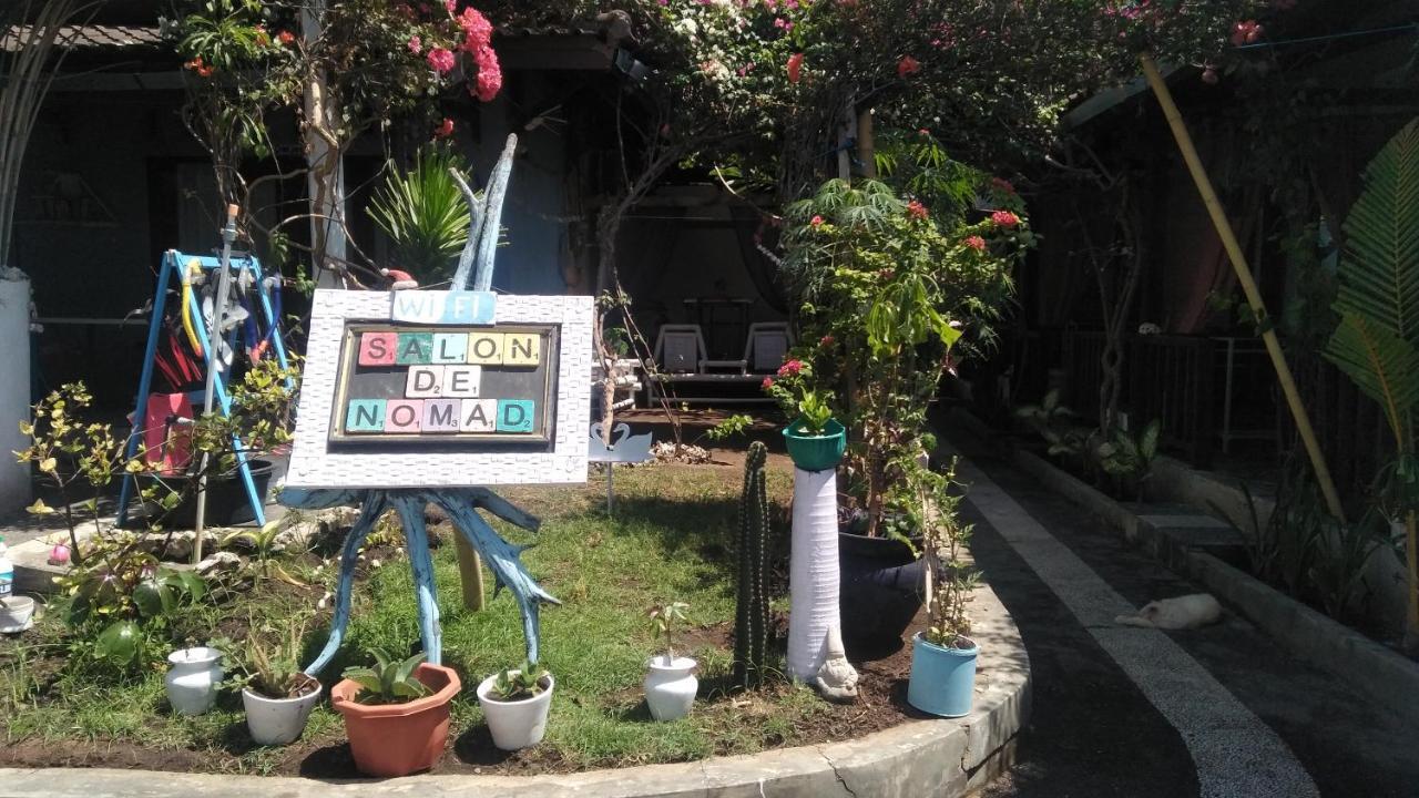 לינה וארוחת בוקר גילי טרוונגן Salon De Nomad Gili T. מראה חיצוני תמונה
